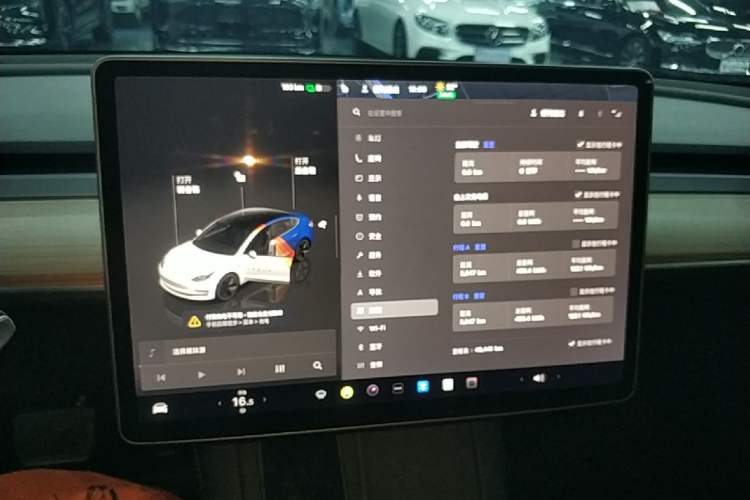 Used Tesla Model 3 2022 Rear-Wheel-Drive Version Audio And AC Panel