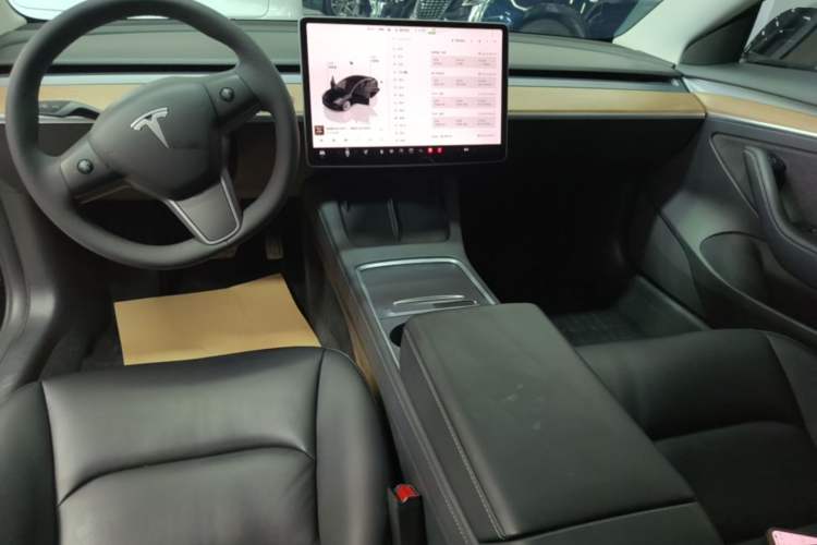 Used Tesla Model 3 2022 Rear-Wheel-Drive Version Audio And AC Panel
