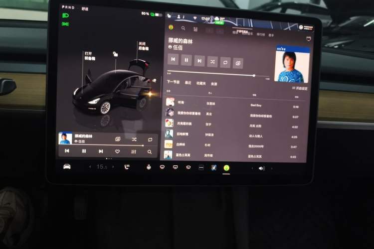 Used Tesla Model 3 2022 Rear-Wheel-Drive Version Audio And AC Panel