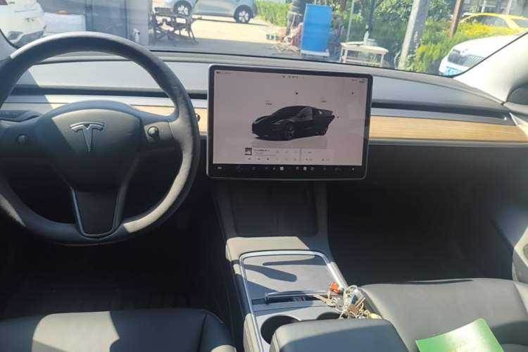 Used Tesla Model 3 2022 Rear-Wheel-Drive Version Audio And AC Panel