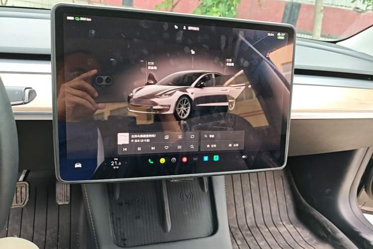 Used Tesla Model 3 2022 Rear-Wheel-Drive Version Audio And AC Panel