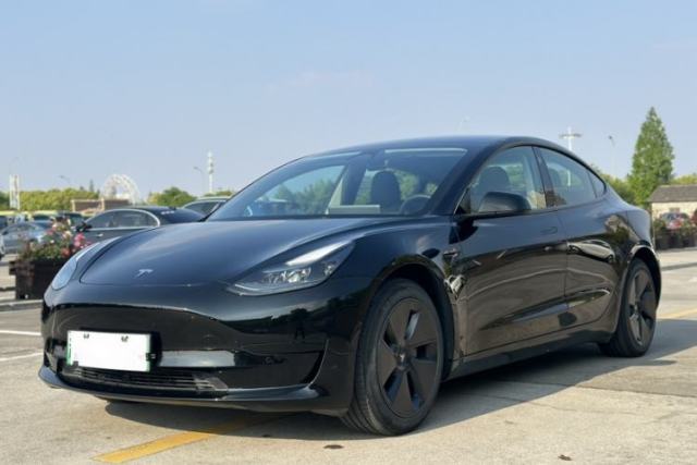 Used Tesla Model 3 2022 Rear-Wheel-Drive Version