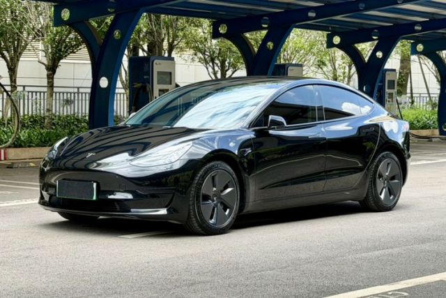 Tesla Model 3 2022 Rear-Wheel-Drive Version de segunda mano