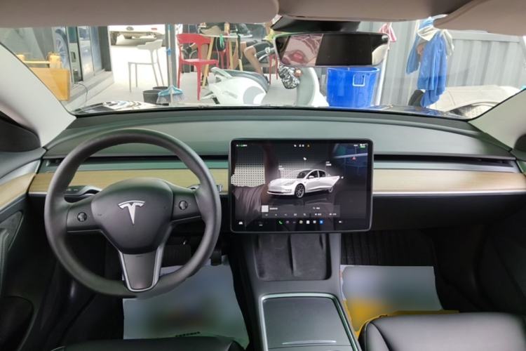 Used Tesla Model 3 2022 Rear-Wheel-Drive Version Center Console