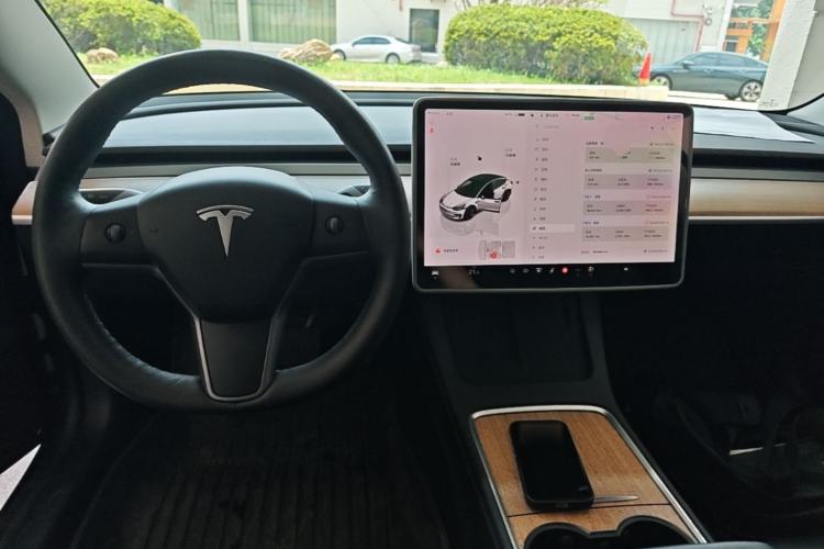 Used Tesla Model 3 2022 Rear-Wheel-Drive Version Center Console