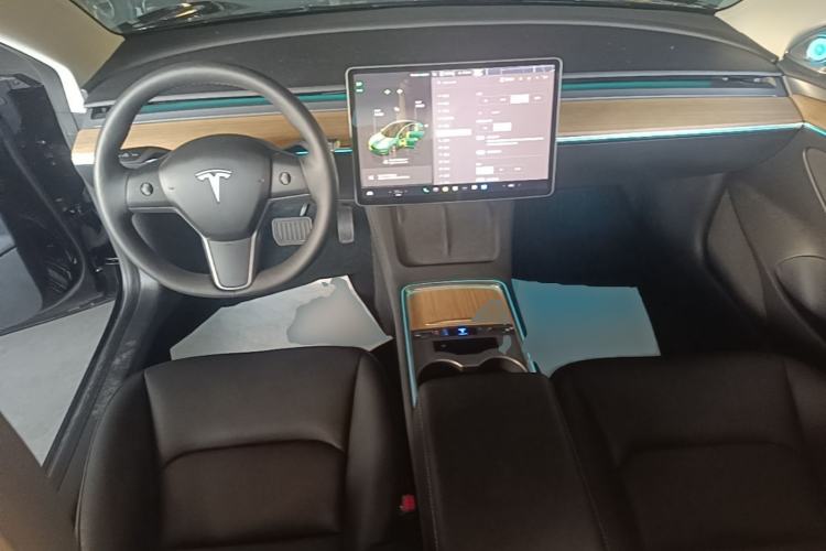 Used Tesla Model 3 2022 Rear-Wheel-Drive Version Center Console