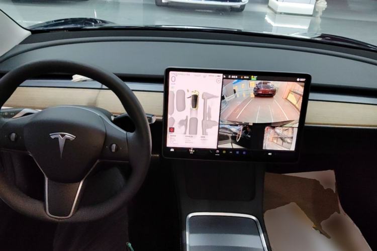 Used Tesla Model 3 2022 Rear-Wheel-Drive Version Center Console