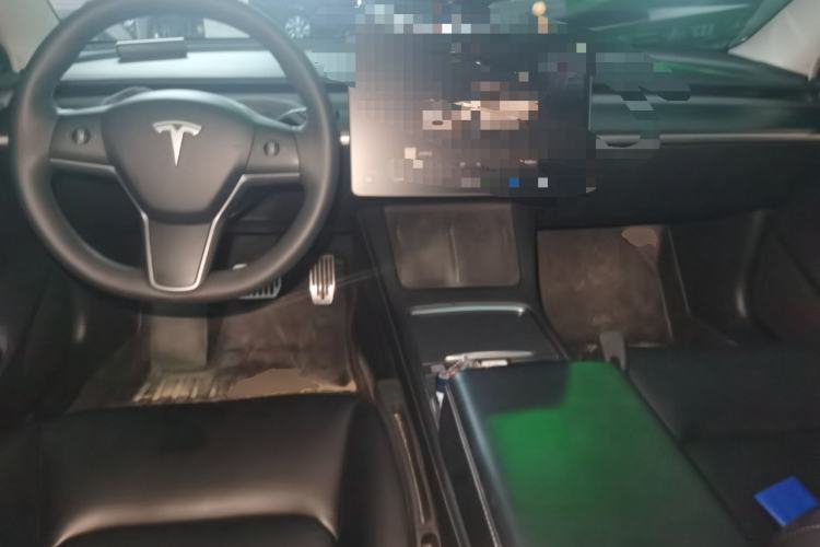 Used Tesla Model 3 2022 Rear-Wheel-Drive Version Center Console