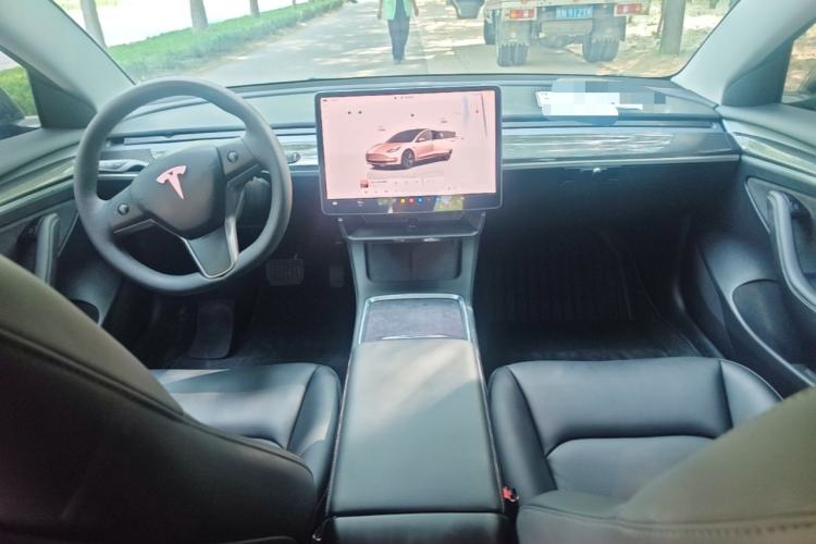 Used Tesla Model 3 2022 Rear-Wheel-Drive Version Center Console