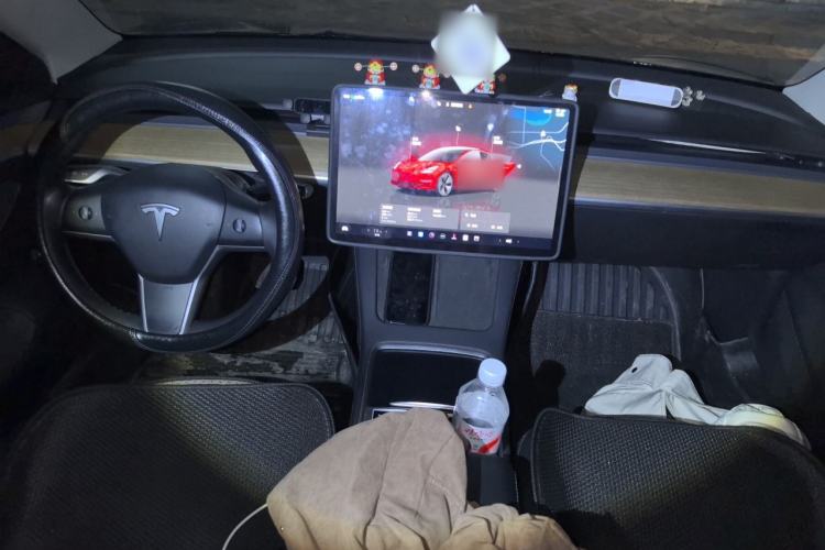 Used Tesla Model 3 2022 Rear-Wheel-Drive Version Center Console