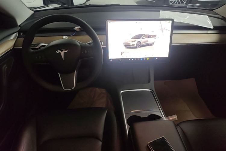 Used Tesla Model 3 2022 Rear-Wheel-Drive Version Center Console