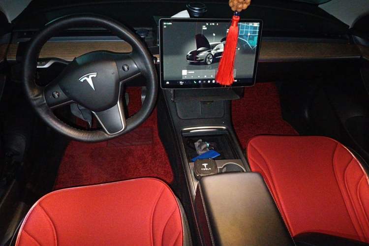 Used Tesla Model 3 2022 Rear-Wheel-Drive Version Center Console