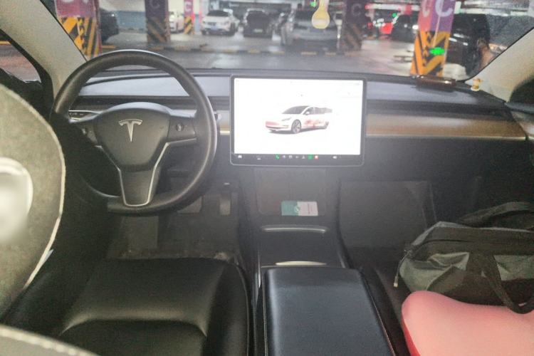 Used Tesla Model 3 2022 Rear-Wheel-Drive Version Center Console