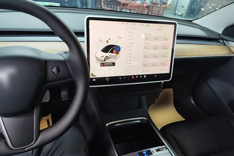 Used Tesla Model 3 2022 Rear-Wheel-Drive Version Center Console