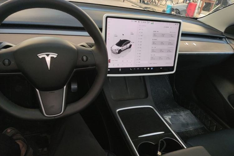 Used Tesla Model 3 2022 Rear-Wheel-Drive Version Center Console