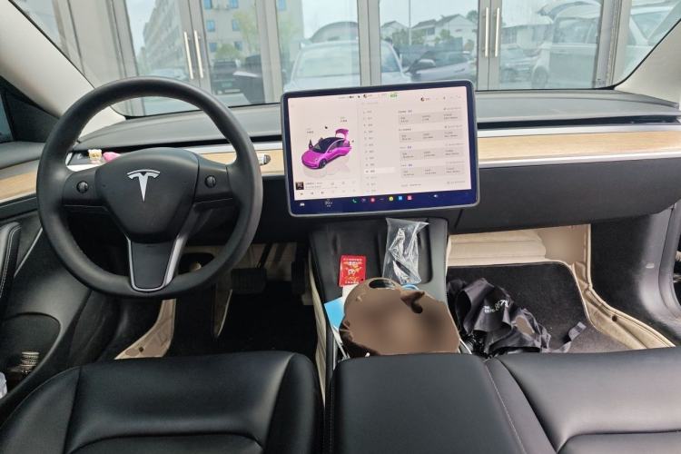 Used Tesla Model 3 2022 Rear-Wheel-Drive Version Center Console
