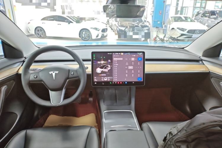 Used Tesla Model 3 2022 Rear-Wheel-Drive Version Center Console