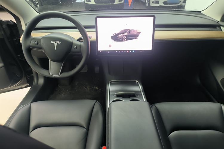 Used Tesla Model 3 2022 Rear-Wheel-Drive Version Center Console