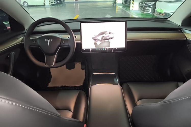 Used Tesla Model 3 2022 Rear-Wheel-Drive Version Center Console