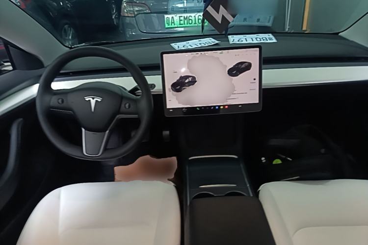 Used Tesla Model 3 2022 Rear-Wheel-Drive Version Center Console
