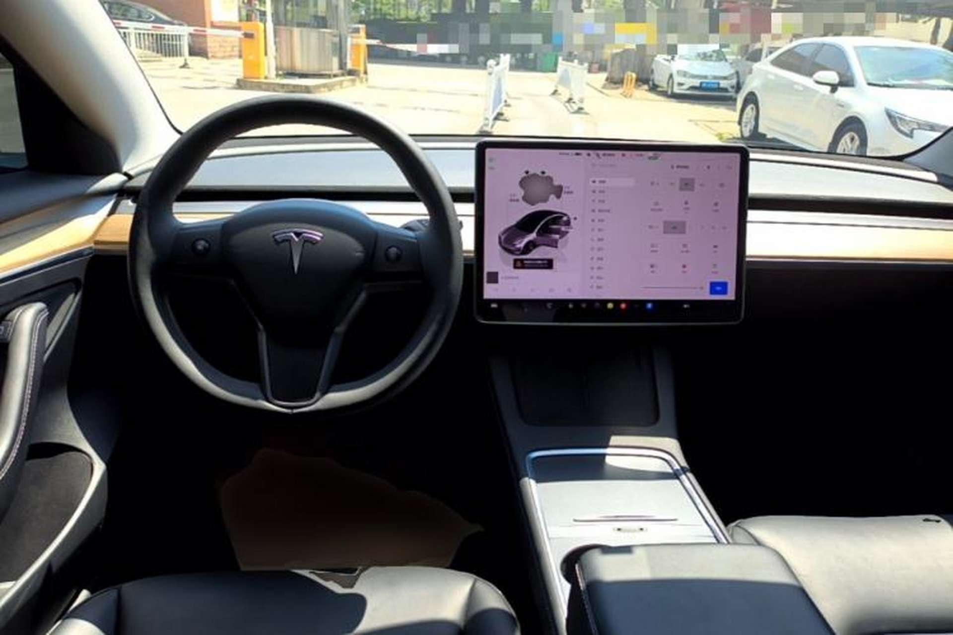 Used Tesla Model 3 2022 Rear-Wheel-Drive Version Center Console