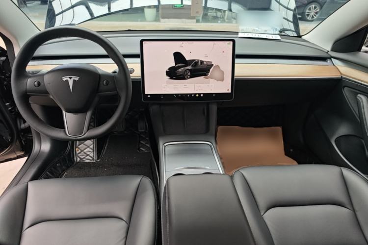 Used Tesla Model 3 2022 Rear-Wheel-Drive Version Center Console