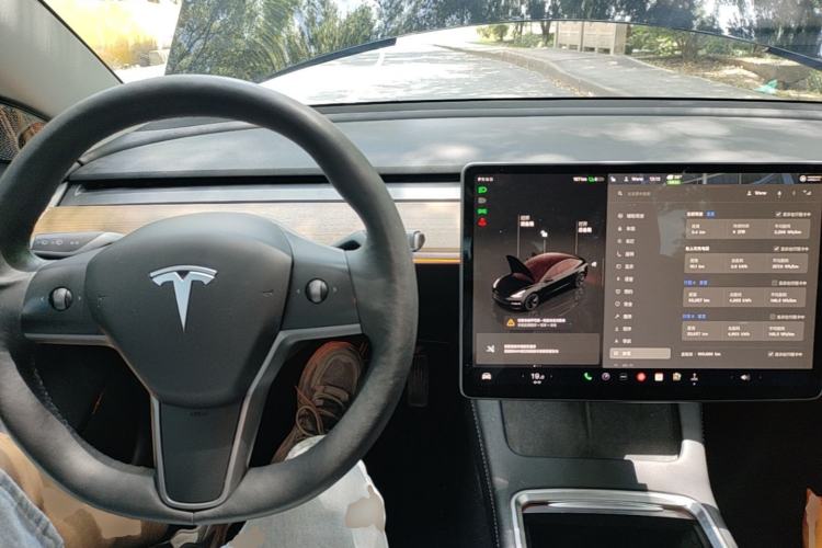Used Tesla Model 3 2022 Rear-Wheel-Drive Version Center Console