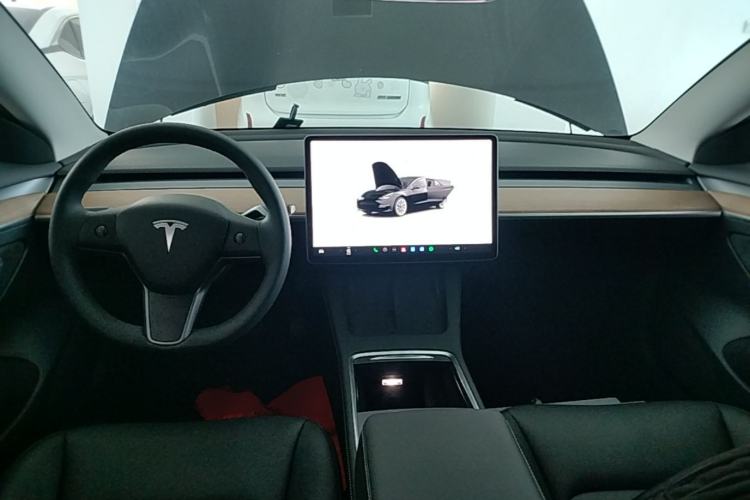 Used Tesla Model 3 2022 Rear-Wheel-Drive Version Center Console