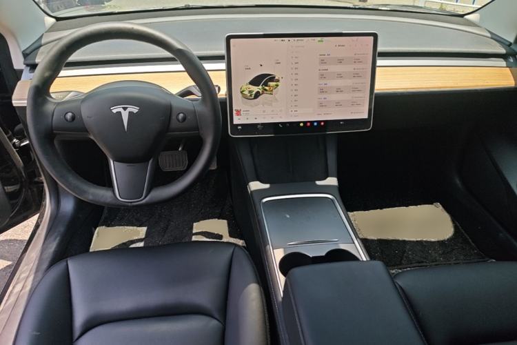 Used Tesla Model 3 2022 Rear-Wheel-Drive Version Center Console