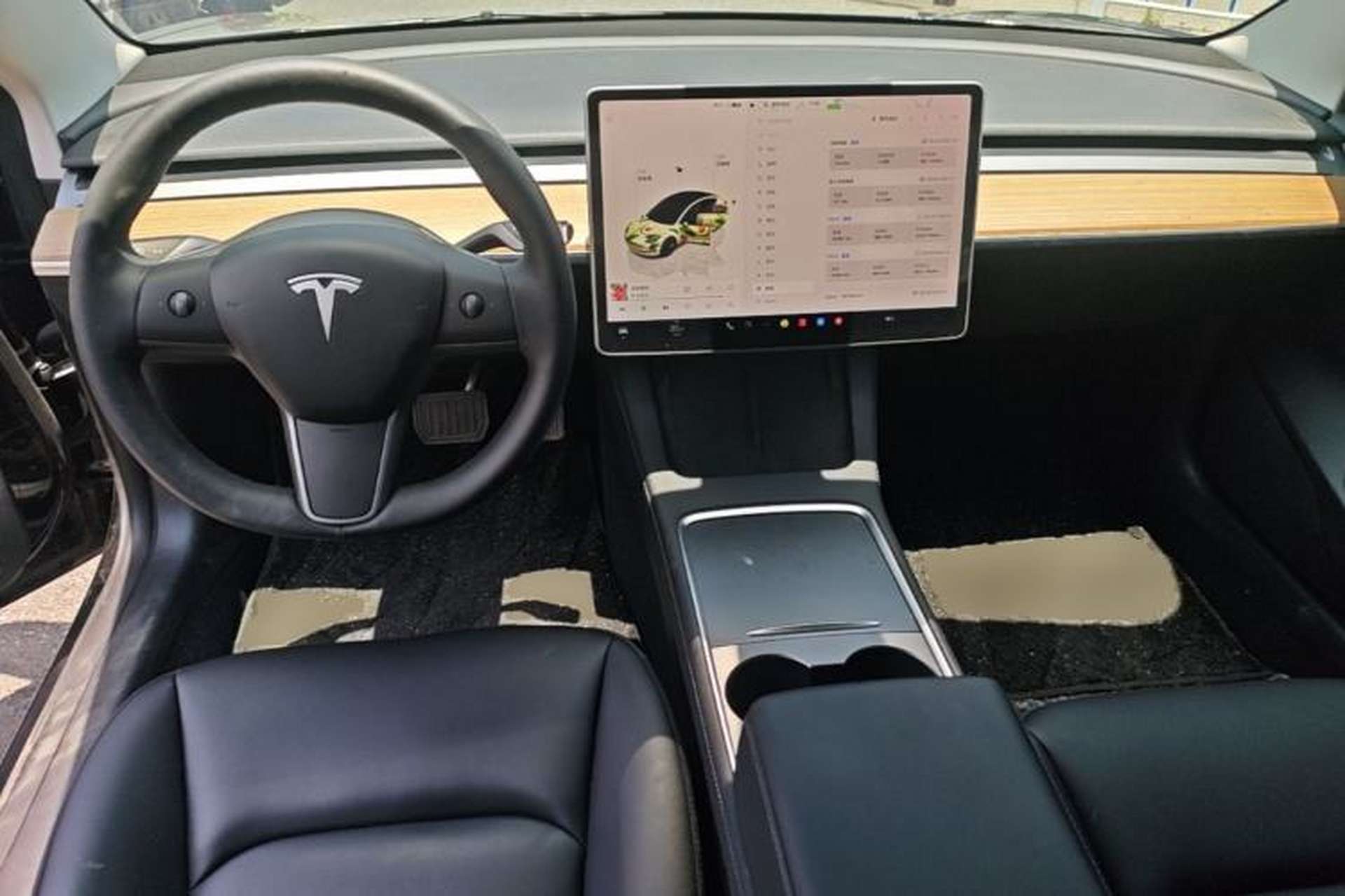Used Tesla Model 3 2022 Rear-Wheel-Drive Version Center Console