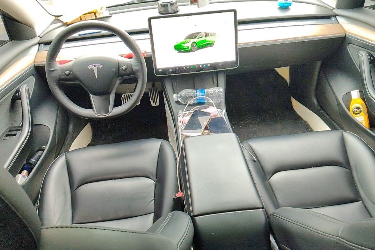 Used Tesla Model 3 2022 Rear-Wheel-Drive Version Center Console