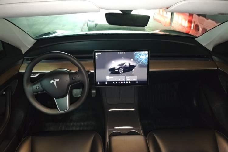 Used Tesla Model 3 2022 Rear-Wheel-Drive Version Center Console