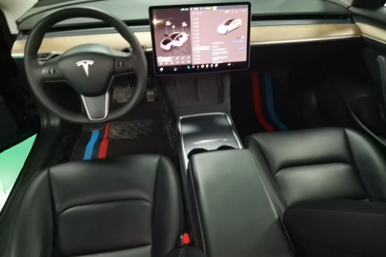 Used Tesla Model 3 2022 Rear-Wheel-Drive Version Center Console