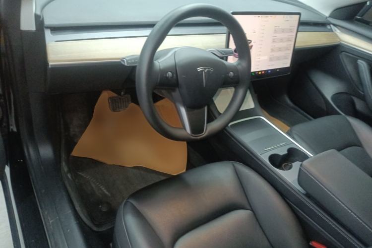Used Tesla Model 3 2022 Rear-Wheel-Drive Version Center Console