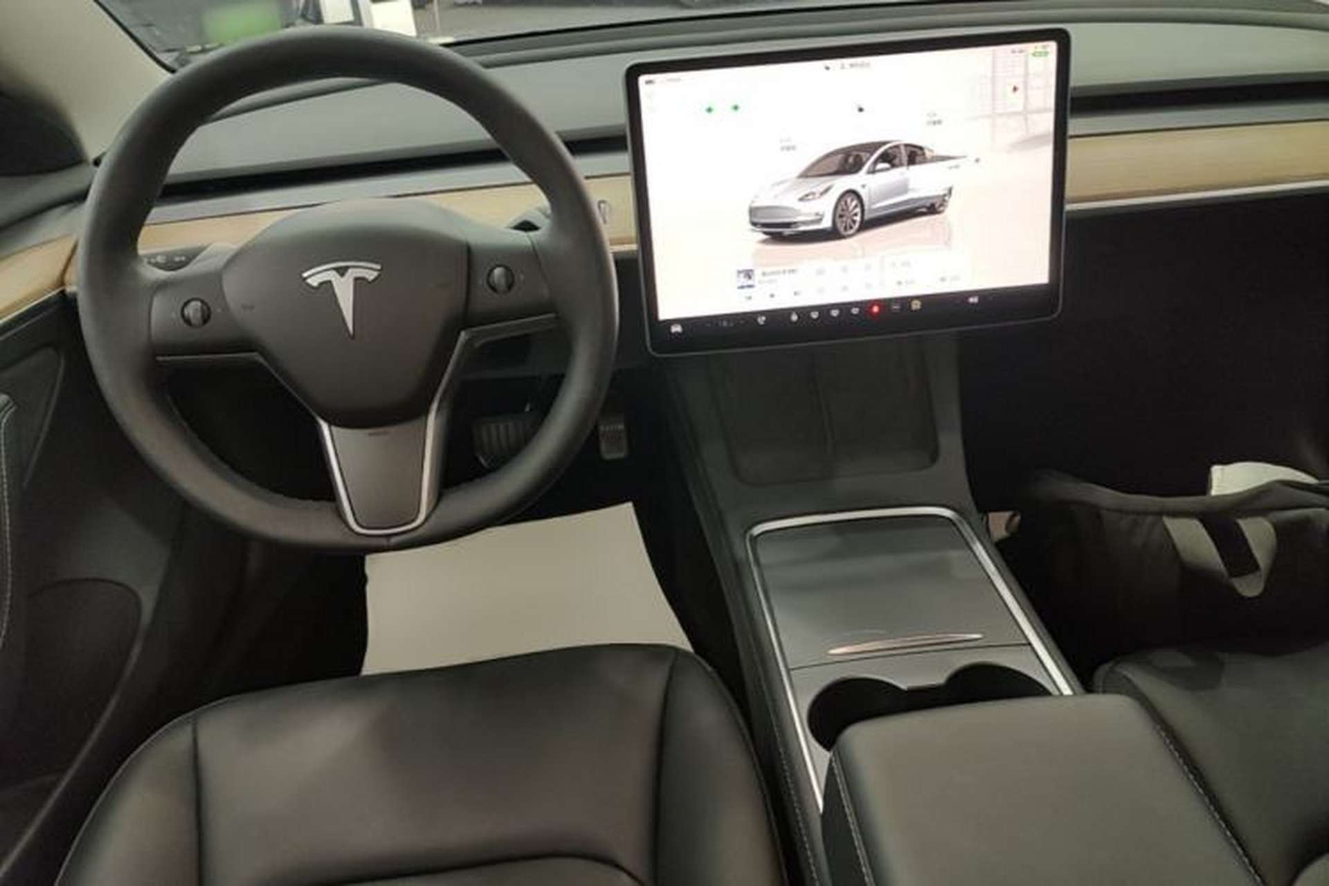 Used Tesla Model 3 2022 Rear-Wheel-Drive Version Center Console
