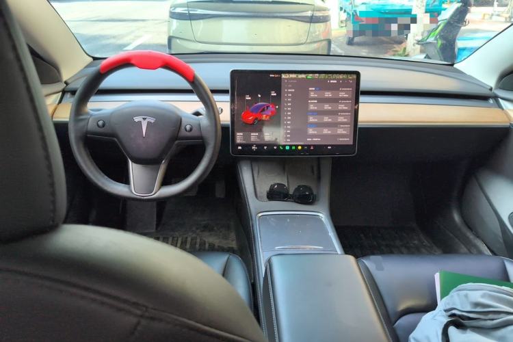 Used Tesla Model 3 2022 Rear-Wheel-Drive Version Center Console