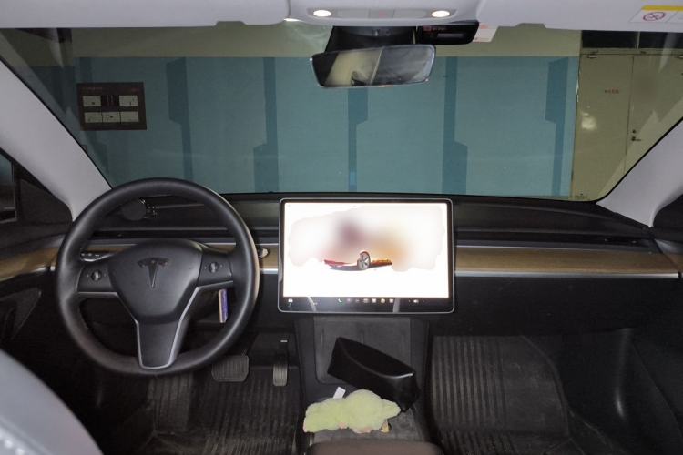 Used Tesla Model 3 2022 Rear-Wheel-Drive Version Center Console