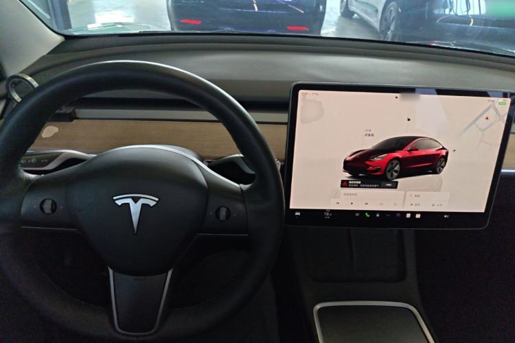 Used Tesla Model 3 2022 Rear-Wheel-Drive Version Center Console