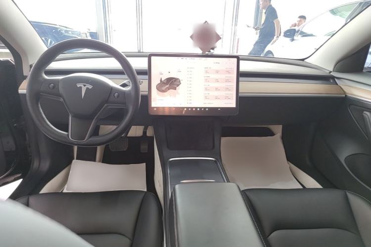 Used Tesla Model 3 2022 Rear-Wheel-Drive Version Center Console