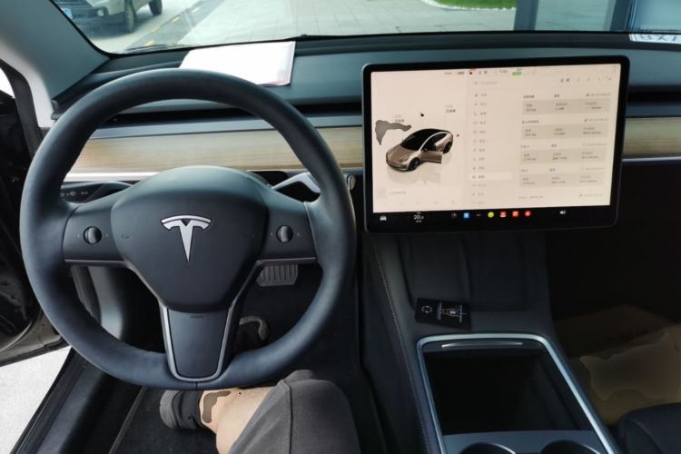 Used Tesla Model 3 2022 Rear-Wheel-Drive Version Center Console