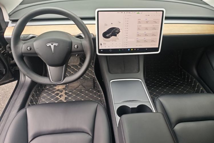 Used Tesla Model 3 2022 Rear-Wheel-Drive Version Center Console