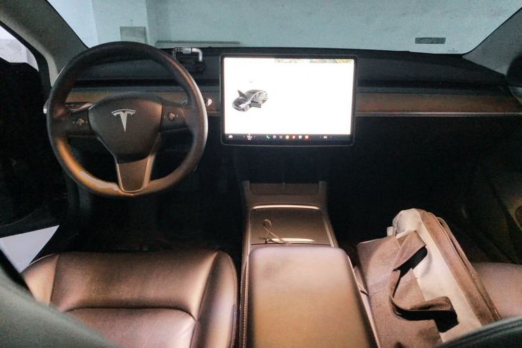 Used Tesla Model 3 2022 Rear-Wheel-Drive Version Center Console