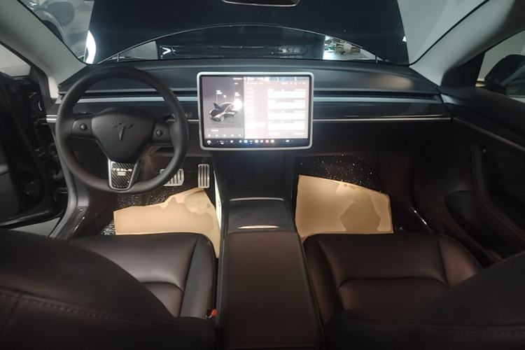 Used Tesla Model 3 2022 Performance High-Performance All-Wheel-Drive Version Center Console