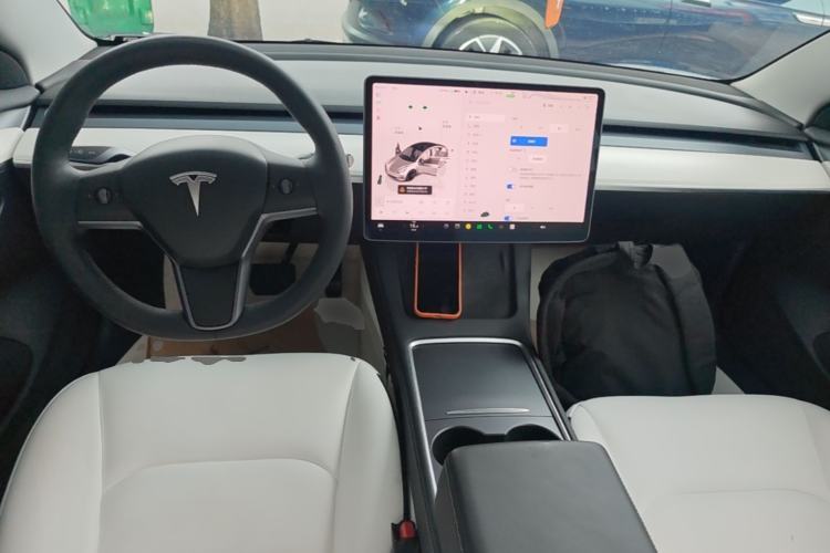 Used Tesla Model 3 2022 Rear-Wheel-Drive Version Center Console