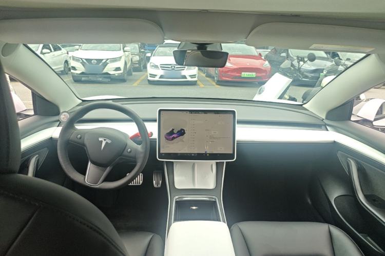 Used Tesla Model 3 2022 Rear-Wheel-Drive Version Center Console