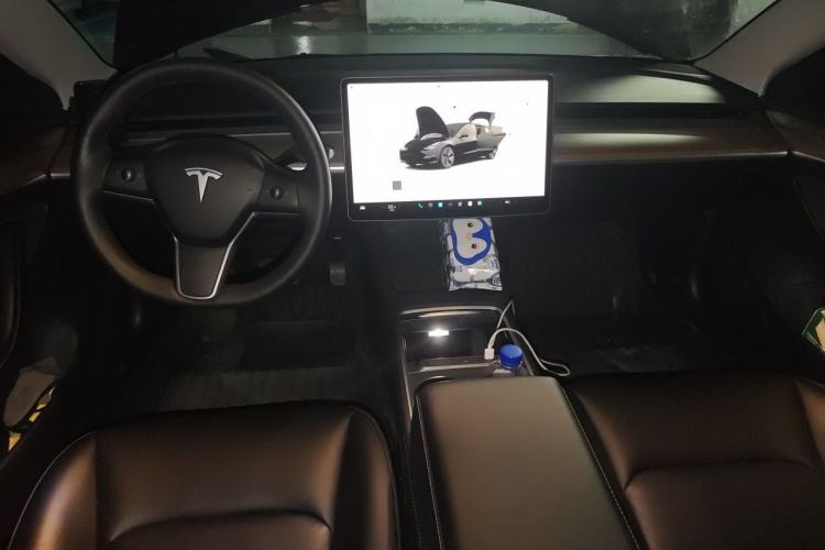 Used Tesla Model 3 2022 Rear-Wheel-Drive Version Center Console
