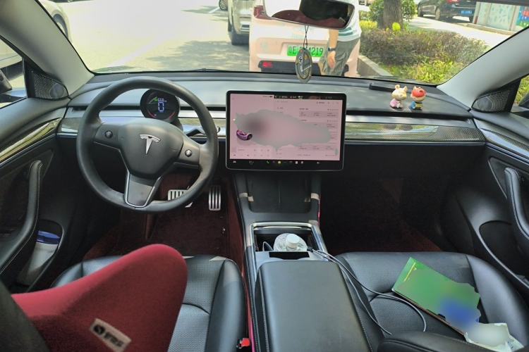 Used Tesla Model 3 2022 Performance High-Performance All-Wheel-Drive Version Center Console