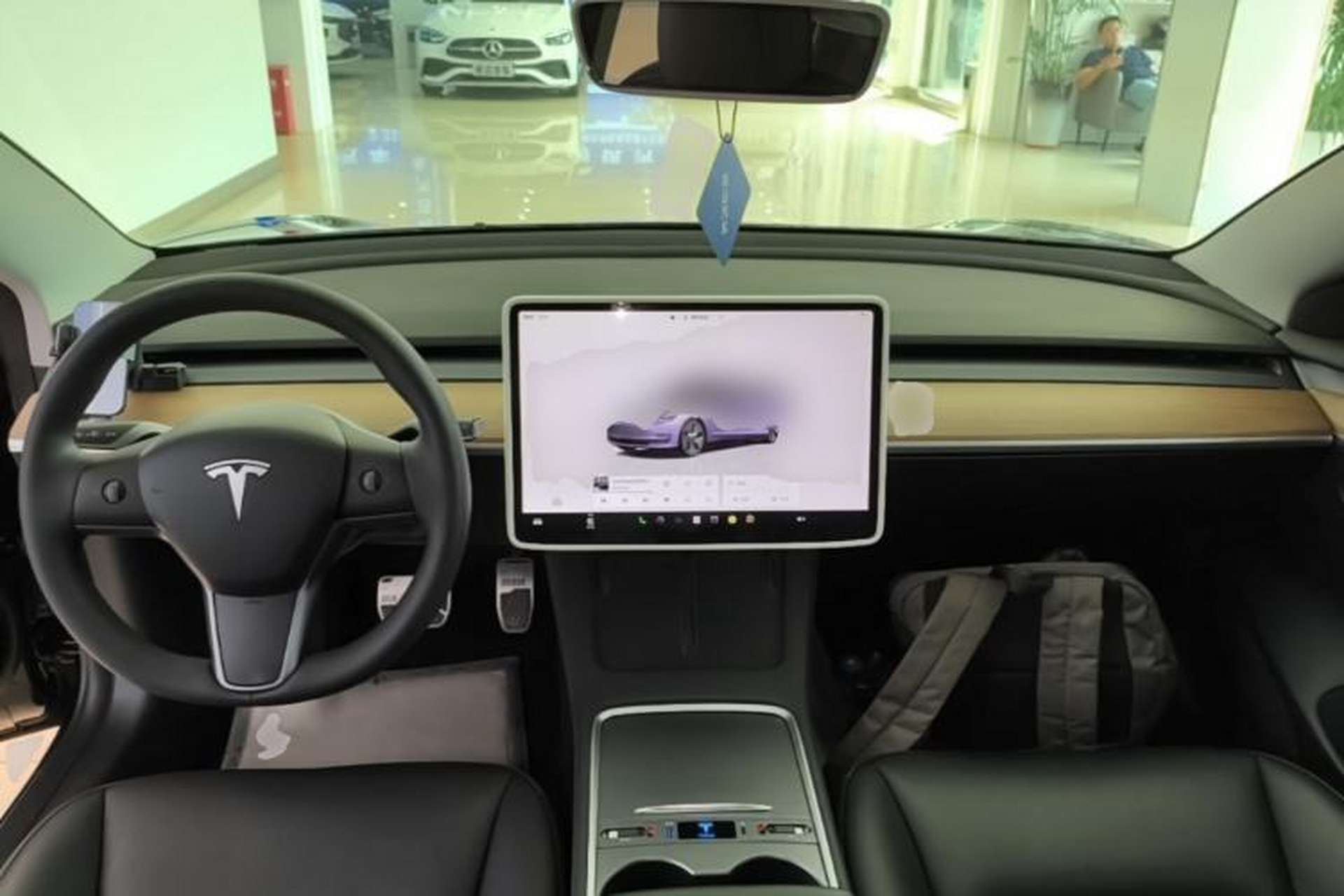 Used Tesla Model 3 2022 Rear-Wheel-Drive Version Center Console