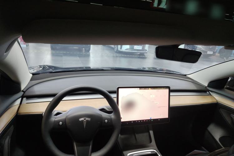 Used Tesla Model 3 2022 Rear-Wheel-Drive Version Center Console