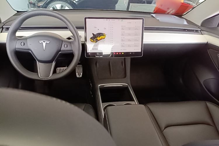 Used Tesla Model 3 2022 Rear-Wheel-Drive Version Center Console